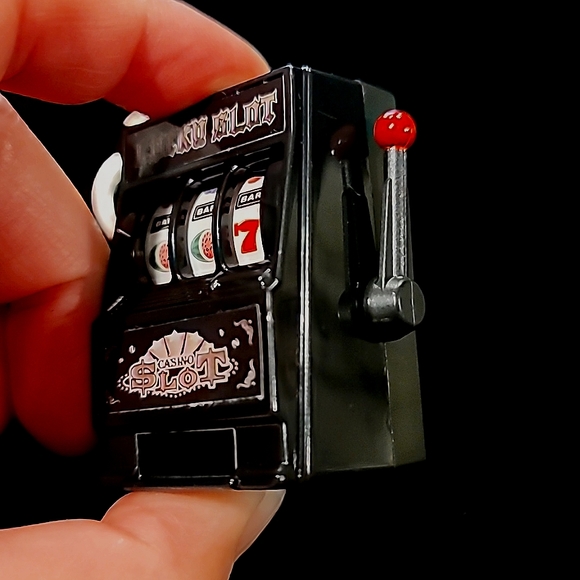 🎰 777 Keychain/Purse Charm - Picture 5 of 6